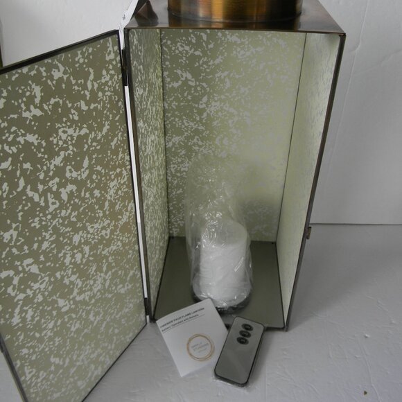 Simply Stunning 15" Fireside Faux Flame Pierced Lantern by Janine Graff W/REMOT - Picture 4 of 6